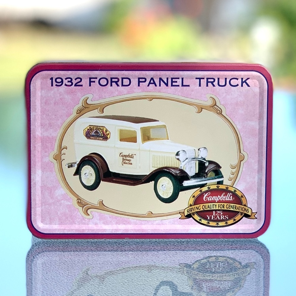 Campbell's Collection 1932 Panel Van in Tin